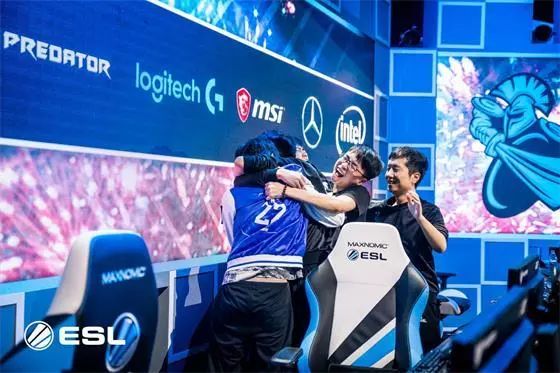 荷兰队以3 荷兰队以3