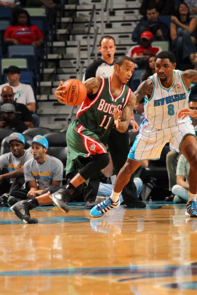 崭露头角 崭露头角